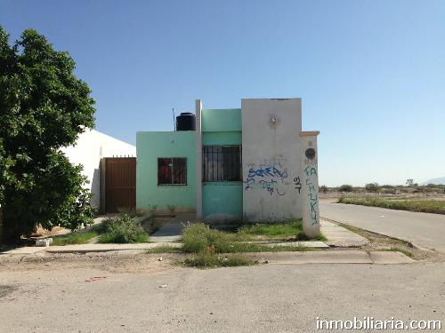  pesos mexicanos | Casa en Torreon en Venta, Fracc. Anna Calle  Judith, 105 m2, 2 recámaras, 1 baño