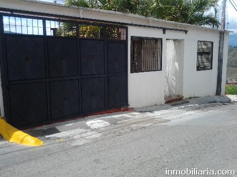  bolívares | Casa en San Cristóbal en Venta, Campo C. Vía  Capacho. Urb El Paraíso., 300 m2, 4 dormitorios, 2 baños