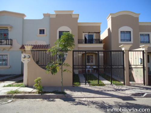  pesos mexicanos | Casa en Navojoa en Venta, Mision San Alfonso No.  140 Residencial Mision Santa Maria, 126 m2, 2 recámaras, 2 baños