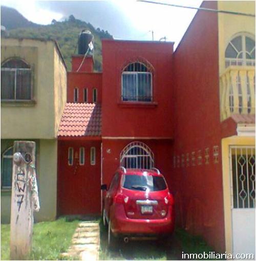  pesos mexicanos | Casa en Rio Blanco en Venta, Fraccionamiento  Villas de Tenango, 130 m2, 3 recámaras, 1 baño