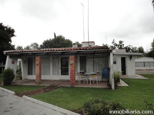 pesos mexicanos | Casa en Queretaro en Renta Vacacional, Rocio En  Granjas Residenciales Fin De Semana, 2500 m2, 6 recámaras, 3 baños