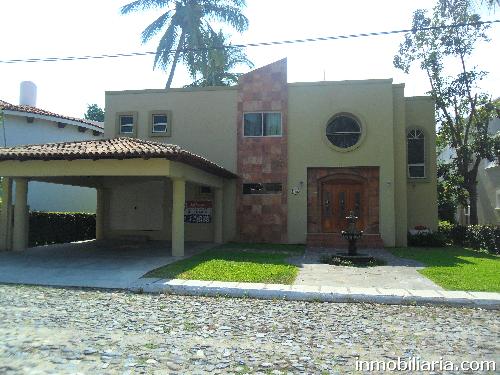  pesos mexicanos | Casa en Manzanillo en Renta, Club Santiago, 10 m2,  4 recámaras, 4 baños