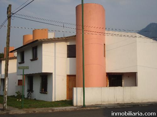 pesos mexicanos | Casa en Rio Blanco en Venta, Fracc El Jardín, 105  m2, 3 recámaras, 2 baños