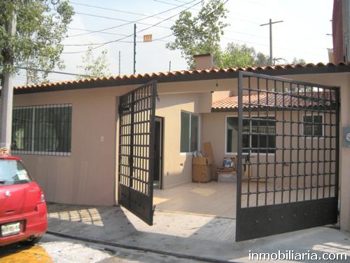  pesos mexicanos | Casa en Tlalnepantla de Baz en Renta, Santa  Monica, 140 m2, 2 recámaras, 2 baños