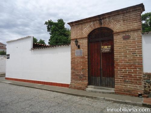  pesos colombianos | Casa en Santa Fe De Antioquia en Venta, 300  m2, 5 alcobas, 6 baños