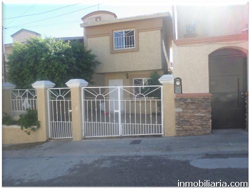 pesos mexicanos | Casa en Tijuana en Renta, Privada Montecarlo,  Residencial Agua Caliente, 180 m2, 2 recámaras, 2 baños