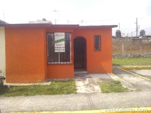  pesos mexicanos | Casa en Cordoba en Venta, Cerezo #2 Col. Los  Cerezos Córdoba Ver., 88 m2, 2 recámaras, 2 baños