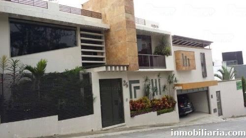  pesos mexicanos | Casa en Xalapa en Venta, Fraccionamiento Monte  Magno Animas, 330 m2, 4 recámaras, 5 baños