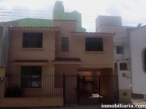  pesos mexicanos | Casa en Cordoba en Renta, Avenida 9 Bis # 2602 Col.  San José, Córdoba, Ver., 105 m2, 2 recámaras, 2 baños