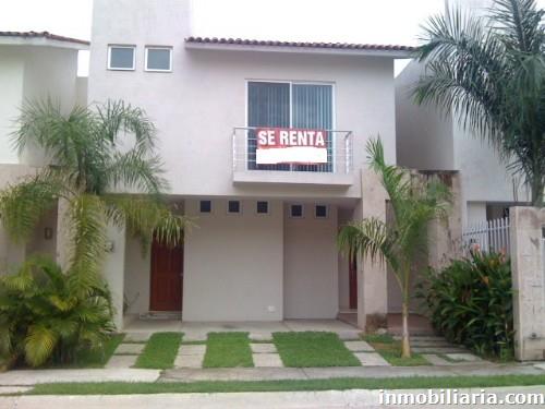  pesos mexicanos | Casa en Puerto Vallarta en Renta, Fluvial, 160 m2,  4 recámaras, 3 baños