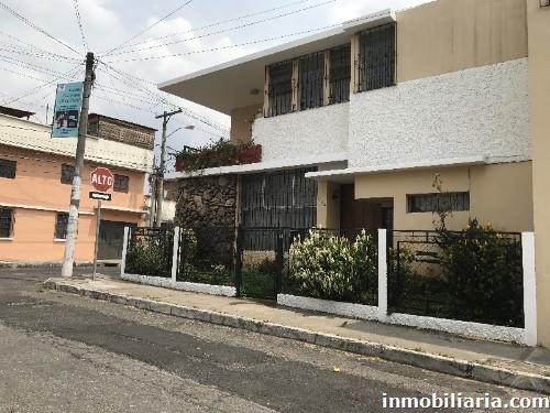  quetzal | Casa en Guatemala en Venta, Ciudad Nueva zona 2, 144  m2, 3 recámaras, 2 baños