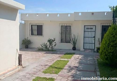  pesos mexicanos | Casa en Cuernavaca en Renta, Lomas de Ahuatlan, 90  m2, 2 recámaras, 2 baños