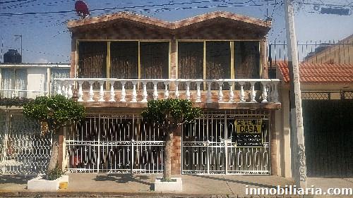  pesos mexicanos | Casa en Ecatepec de Morelos en Venta, Tepozteco  40, Ciudad Azteca Sección Oriente, 122 m2, 3 recámaras, 2 baños