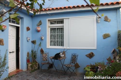  euros | Casa en Santa Cruz de Tenerife Capital en Venta, 138 m2, 4  dormitorios, 2 baños